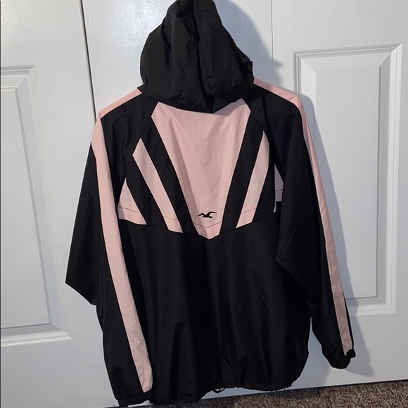 Hollister Windbreaker - Picture 3 of 3